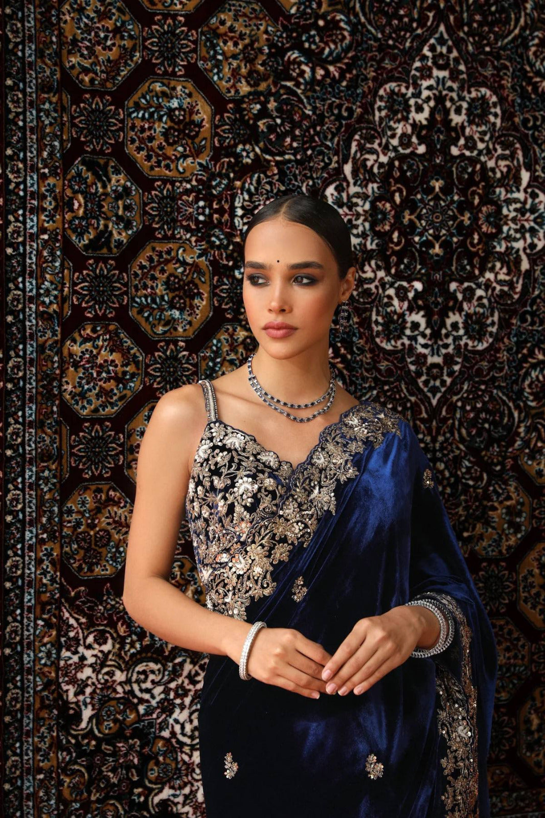 BT05- VELVET DESIGNER SAREE