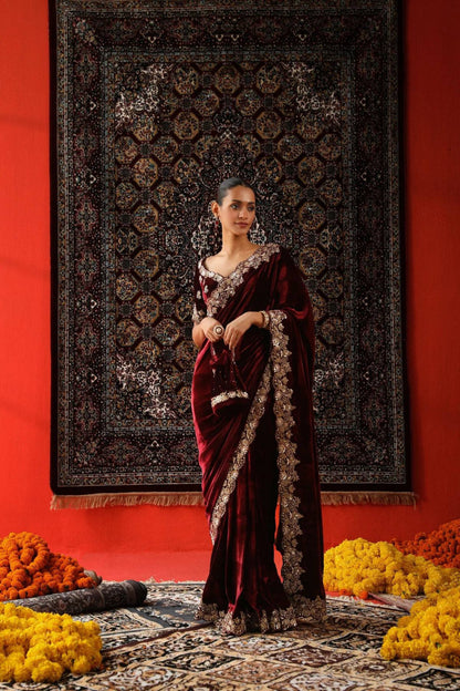 BT04-VELVET DESIGNER SAREE