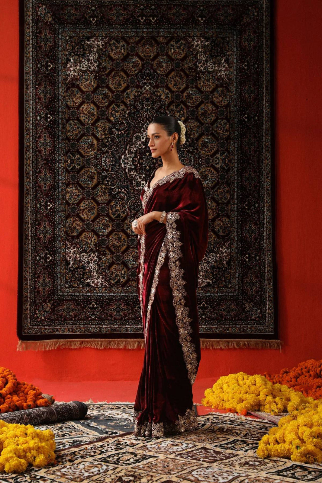 BT04-VELVET DESIGNER SAREE