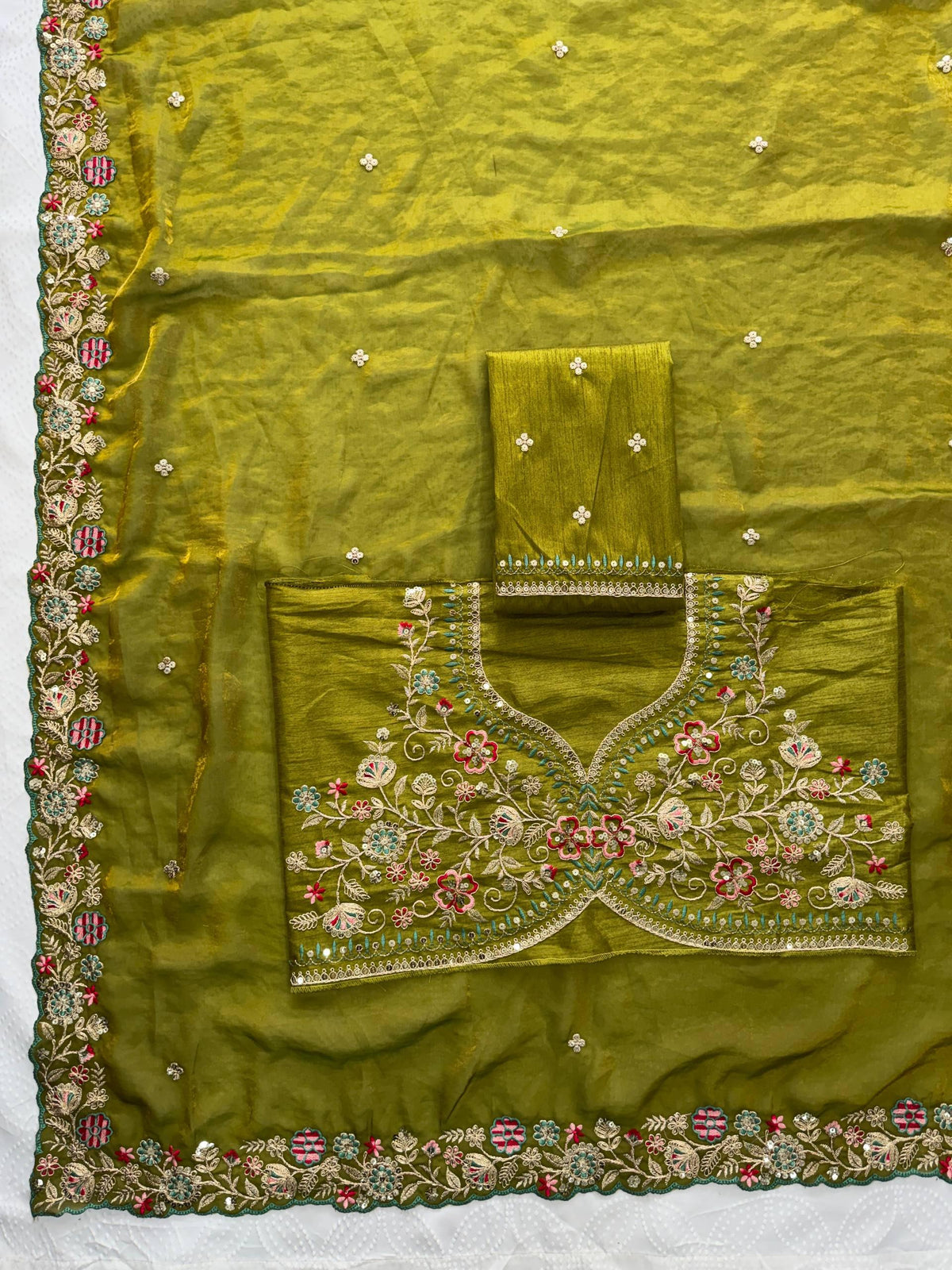 VL-12- FESTIVE WEAR FENDY SILK SAREE
