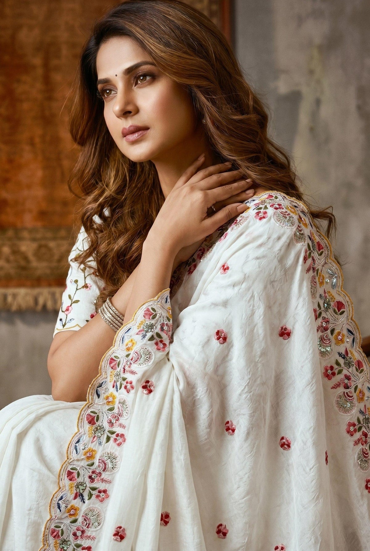 VL11- CRUSH SILK FESTIVE WEAR SAREE